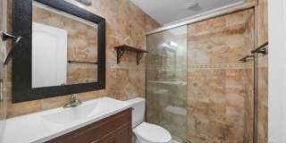 Beautiful 2-bedroom, 2-bathroom apartment in Cape Coral Gallery 16