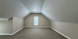 5 Bedroom 1 1/2 bath house for lease. Totally updated Call 313-429-3244 KPM Detroit Gallery 21