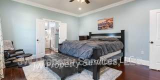 324 N Roman St Gallery 6