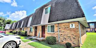 Avalon Cove Townhomes Gallery 14