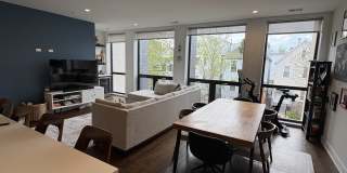 3137 West Lyndale Street Gallery 4