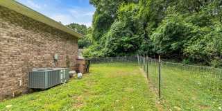 AVAILABLE JULY 10TH. 2 Bed 1 bath FOR LEASE in South Inglewood (East Nashville). $1750 Rent. Pets allowed. Walk to Shelby Bottoms Park Trailhead. Gallery 26