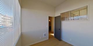 University Manor - Newly Renovated Units just a short walk from Campus! Gallery 54