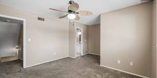 2Bed/1.5Bath Townhome at 15th Ave/Camelback! Ready for Immediate Move-In! Gallery 22