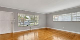 3604 SW 60th Ave Gallery 12