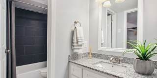 3800 on Portland Gallery 5