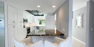 Waterfront Condo on the Buena Vista Lagoon - 5 mins from Carlsbad Village! Gallery 11