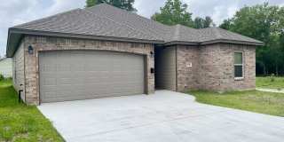 **Beautiful Beaumont Home with Spacious Open-Concept Living!** - 3542 Pradice St, Beaumont, TX 77705 Gallery 1