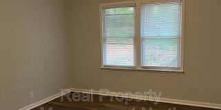 466 Birney St NE Gallery 10