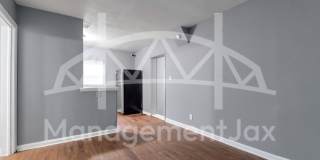 2534 Aubrey Avenue Gallery 3