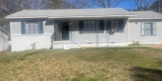 852 Reaves Street Gallery 1