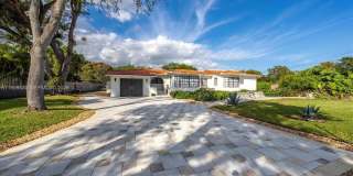 7705 SW 66th St Gallery 1