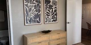 Woodcrest Gallery 30