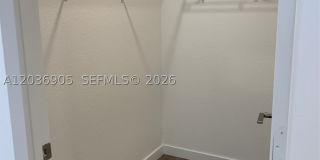 1078 SE 23rd Ter Gallery 22