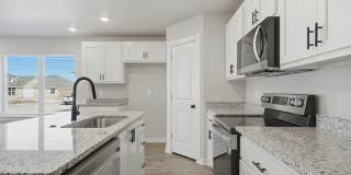 Modern Duplex Living | $2,550 | Available June 5 Near Stargate Gallery 14