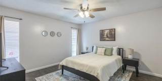 3333 S 27th Street Gallery 1