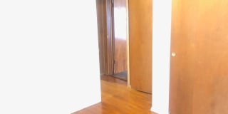 Neat 3 BR house in south Bloomington. Hardwood floors Gallery 9