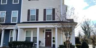 Really nice newly built 4 bedroom home with 2 full baths and one 1/2 baths Gallery 1