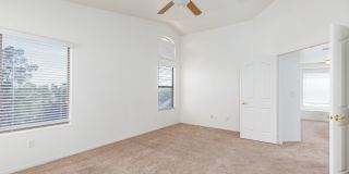 Great 5 Bedroom Home in Summerlin Gallery 27