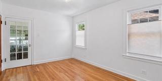 5266 N La Crosse Avenue Gallery 6