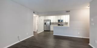 2100 Defoors Gallery 1