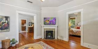 2 Bed 2 Bath House in Duckpond with 2 Car Garage! Gallery 7