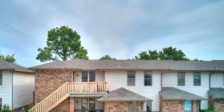 1022 Rambling Oaks Drive Gallery 1