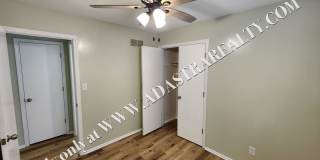 Nice Updated 2 Bed 1.5 Bath Duplex in Basehor-Available NOW!! Gallery 18