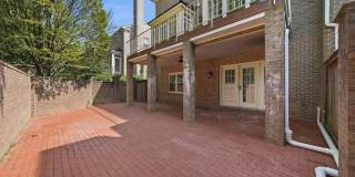 8904 BARROWGATE Court Gallery 48