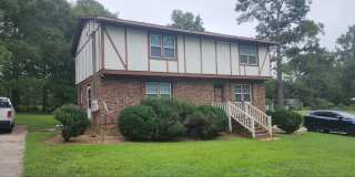 302 Riverview Dr. Gallery 1