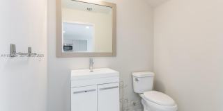 2505 NE 193rd St Gallery 10