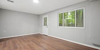 Welcome to Jackson Oak! This stunning 3-level townhome is now available for rent and offers the perfect blend of modern luxury and comfortable living. Gallery 28