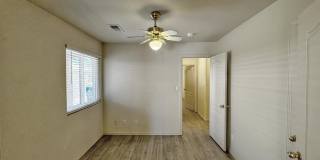 7152 Elk Creek Road NE Gallery 21