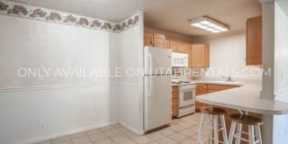 1214 W 1380 N Gallery 8