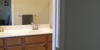 652 E CHESTNUT Street Gallery 14