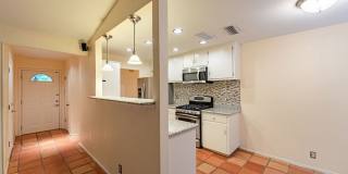 Charming 3 bed, 2 bath home in Mesa Park neighborhood! Gallery 5