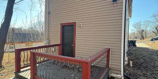Beautifully Remodeled 3 Bedroom, 3 Bath Home for Rent! Gallery 5