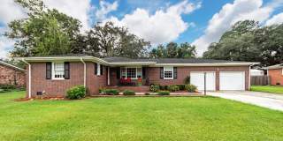 3 Bedroom, 2 Bathroom Home in Tranquil Acres - Ladson Gallery 1