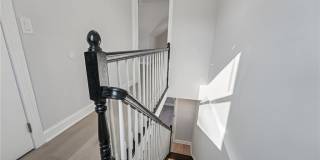 92 Leigh Avenue Gallery 27
