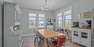 310 Lord Berkeley Drive Gallery 15