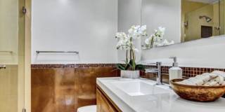 2016 Euclid St Gallery 18