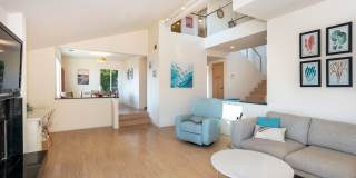 Fully Furnished Vacation Rental on the Mesa with Ocean Views! (Available 6/5/26- 11/30/26) Gallery 26