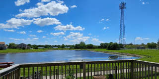 3 Bd 2 Ba with Lake view! Gallery 10