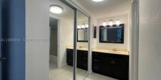 9441 Live Oak Pl Gallery 21