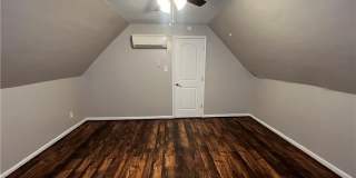 40 Buxton Avenue Gallery 16