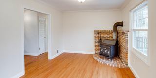 9552 BIRMINGHAM Drive Gallery 26