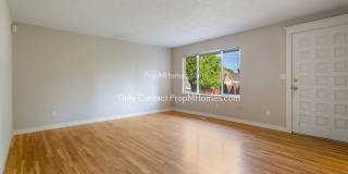 Two-Bedroom Ranch-Style Home in Bonny Slope! Gallery 5