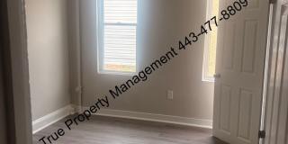 Spacious 5 Bedroom Home with Large Backyard & In-Unit Washer/Dryer Gallery 15