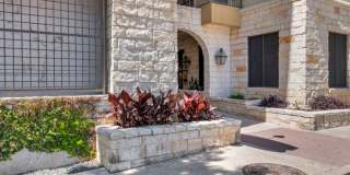 404 Rio Grande Gallery 37