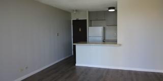 Beautifully upgraded 1 bedroom end unit! Beautifully upgraded 1 bedroom end unit! Gallery 5